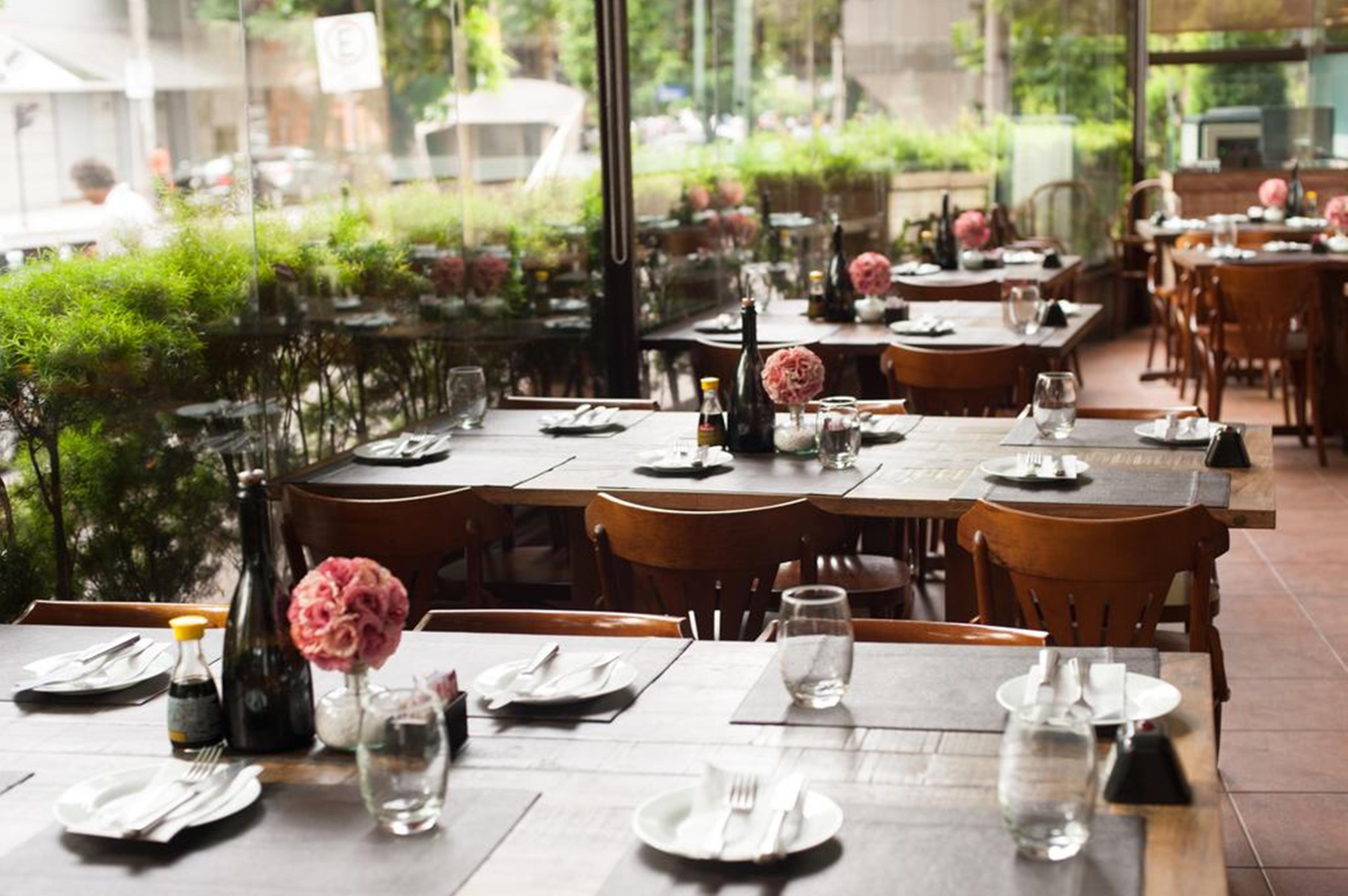 Royal Boutique Savassi Hotel เบโลโอรีซอนชี ภายนอก รูปภาพ Restaurant interior