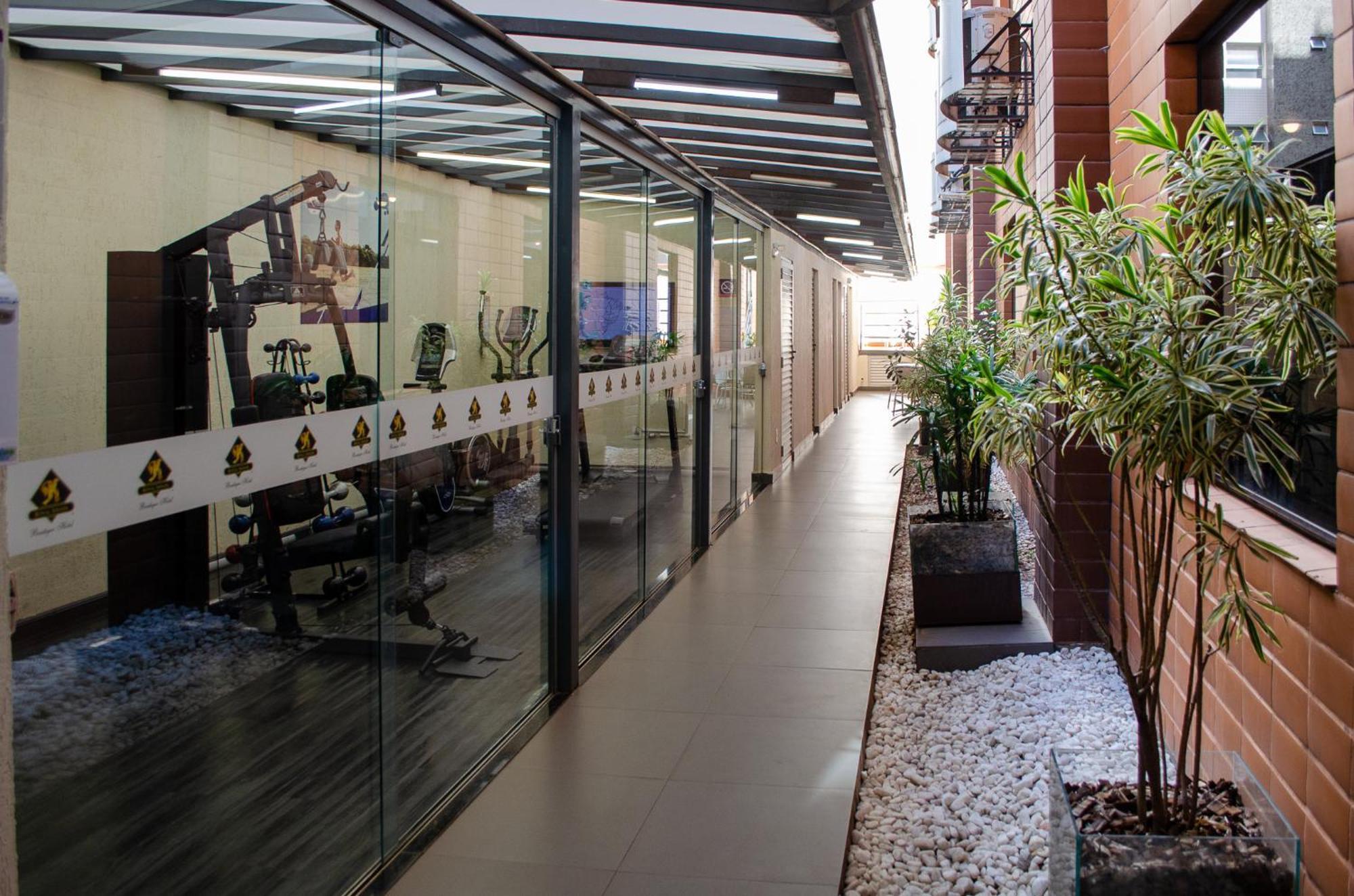 Royal Boutique Savassi Hotel เบโลโอรีซอนชี ภายนอก รูปภาพ Laboratory of the University of Lleida